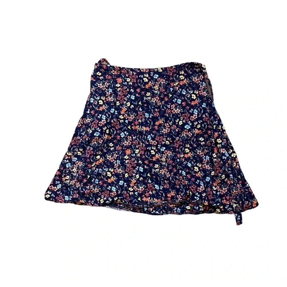 Bershka Floral Print Mini Skirt Size Small